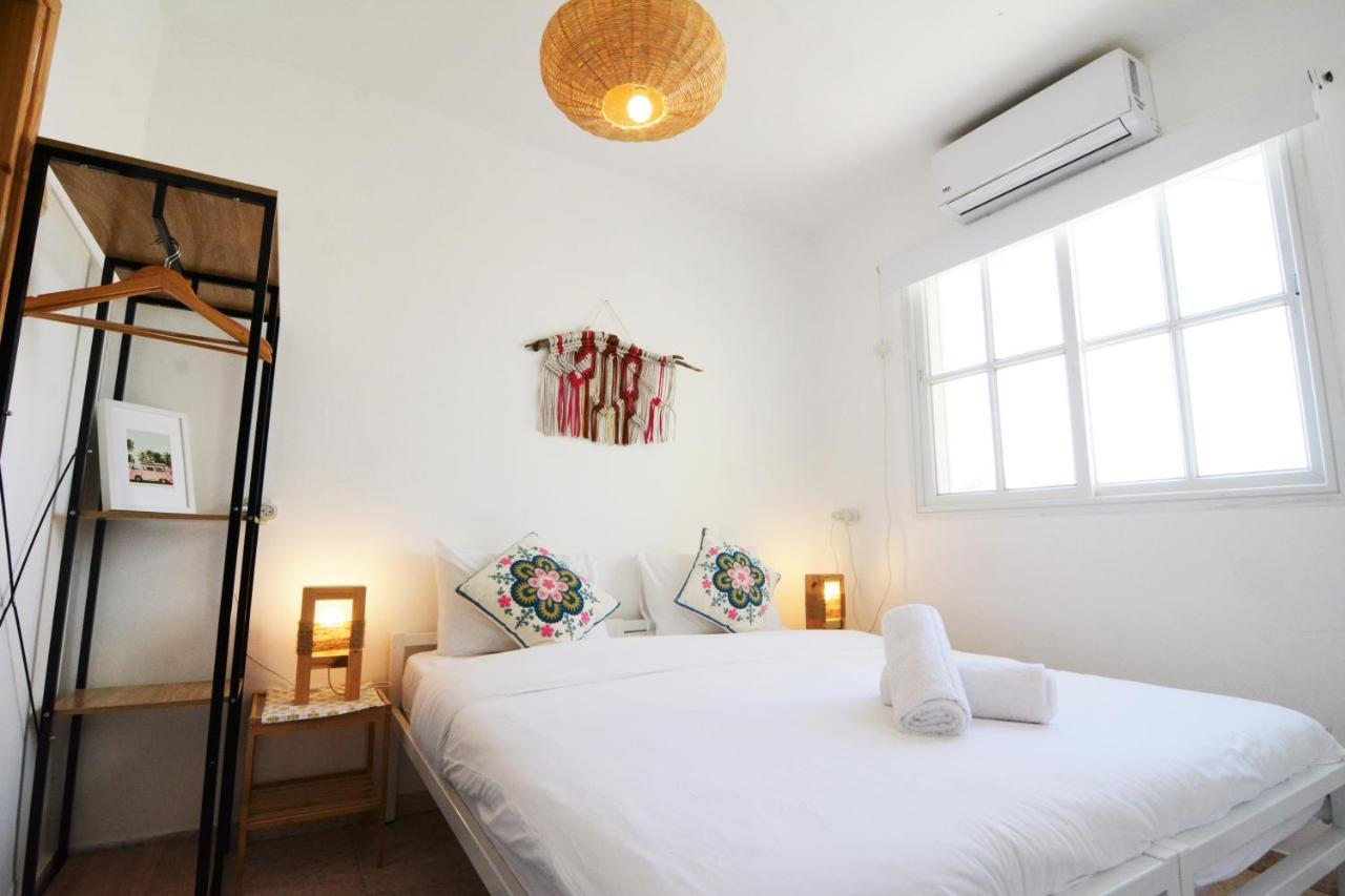 The White Hill Guesthouse Jeruham Kültér fotó