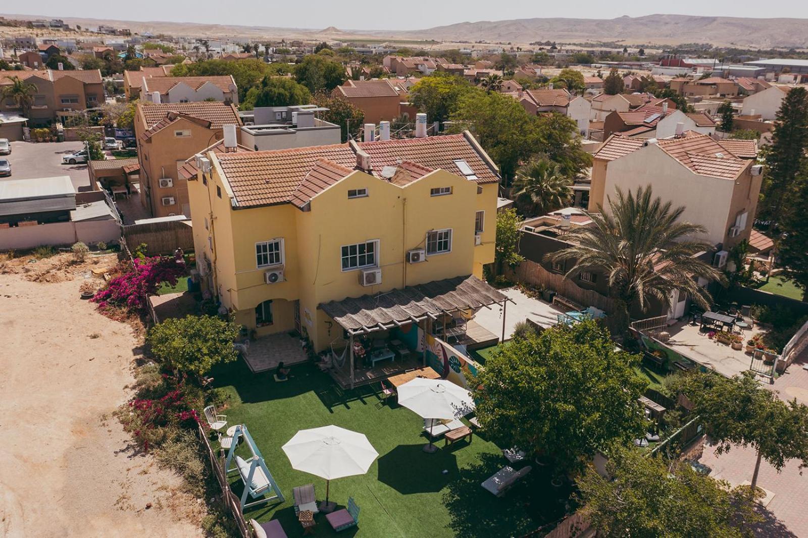 The White Hill Guesthouse Jeruham Kültér fotó